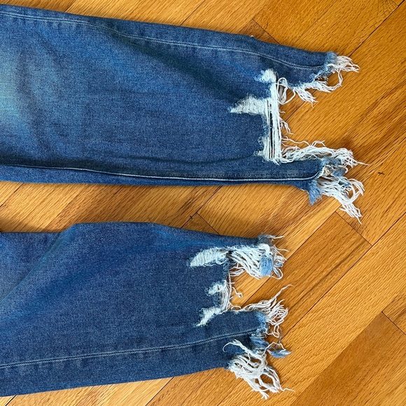 American Eagle Jeans - Picture 4 of 4